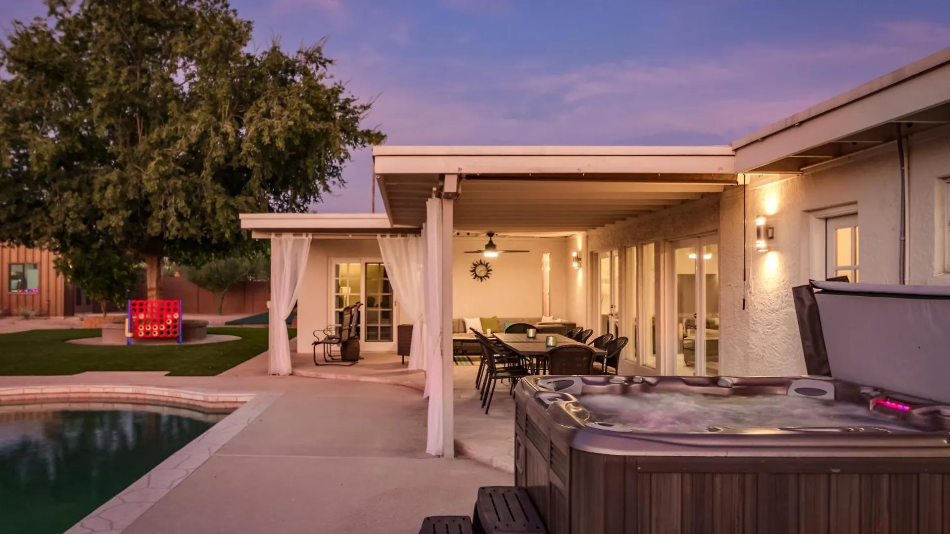 Pickleball In Paradise- 6 Bedrooms Pool Spa Arcade Putting Green Sportspickleballvolleyball Scottsdale Tatil Evi
